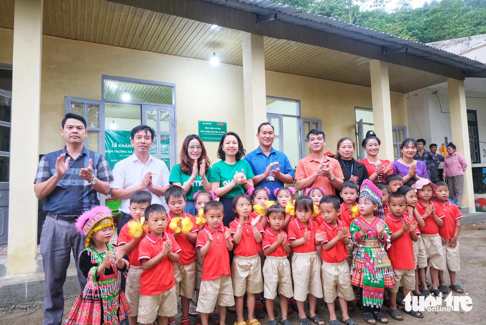 Có phòng học mới, cô trò không sợ mưa gió trên đỉnh cheo leo nữa